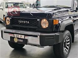 تۆیۆتا لاند کرۆزەر 76